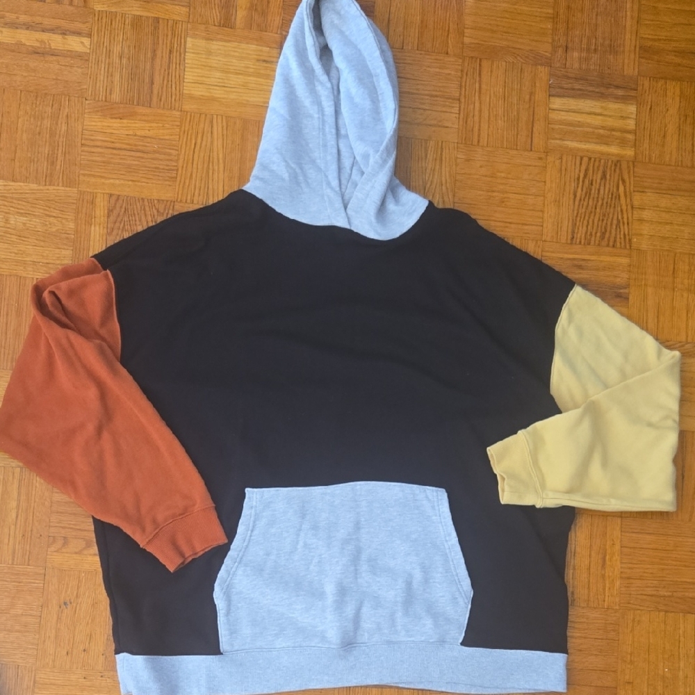 No Boundaries Colorblock Hoodie 2xl